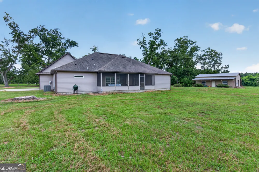 7086 Shiloh RD Hahira, GA 31632