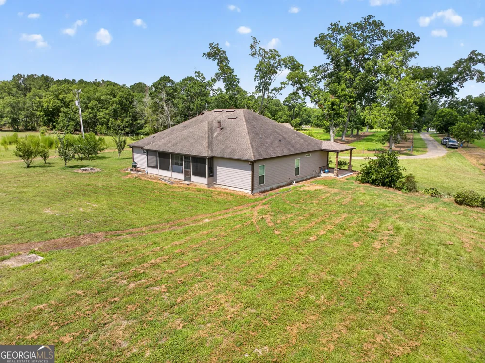 7086 Shiloh RD Hahira, GA 31632