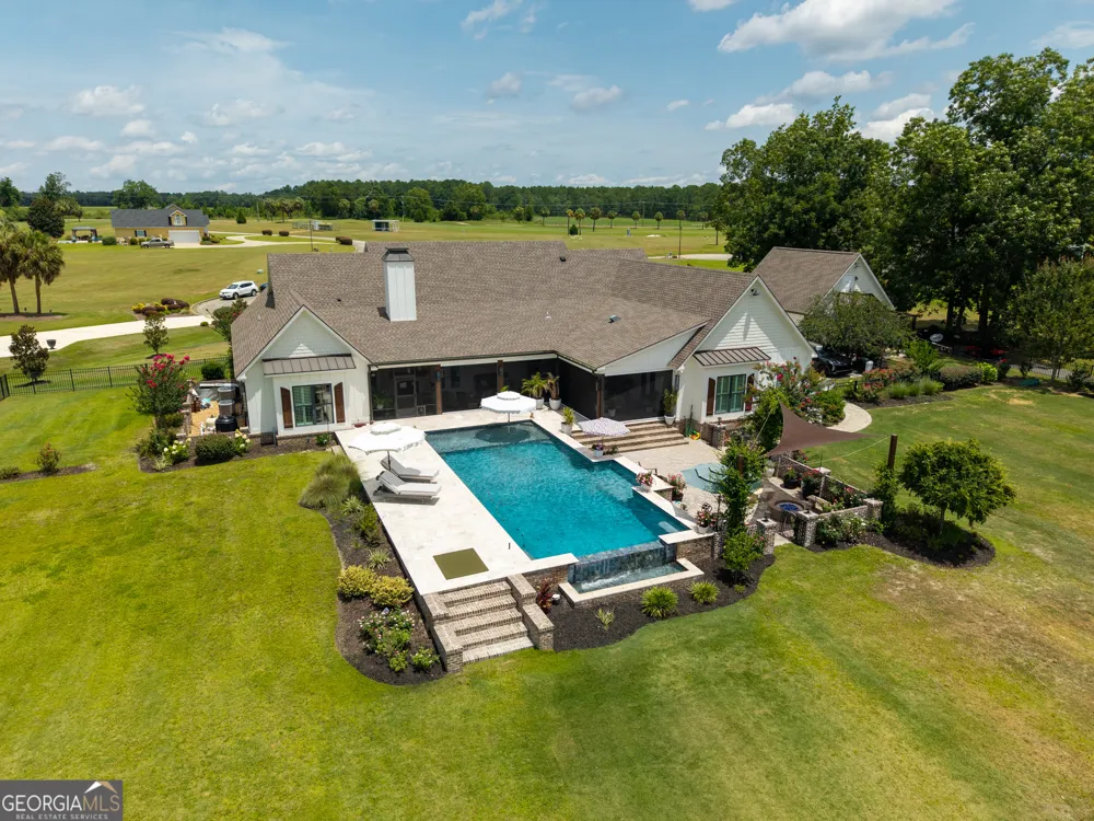 173 Circlestone DR Adel, GA 31620