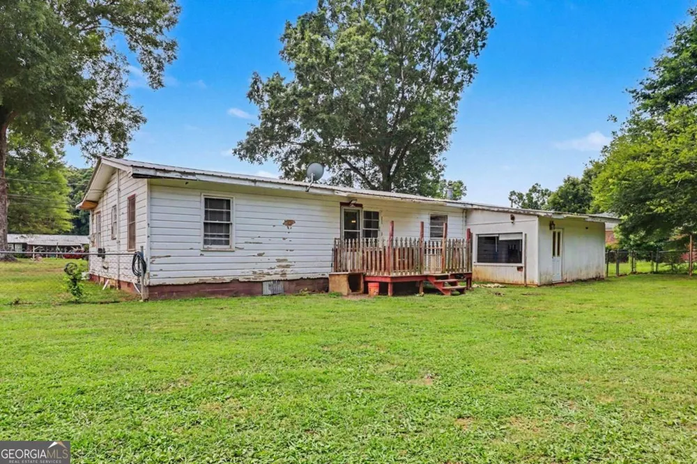 381 River Bend RD SW Plainville, GA 30733