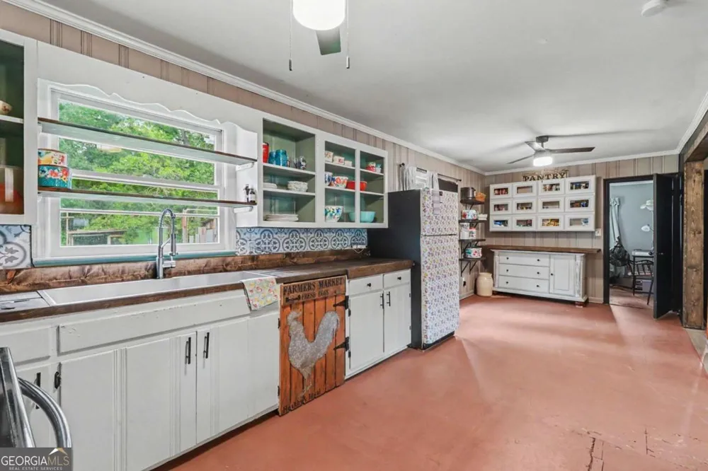 381 River Bend RD SW Plainville, GA 30733