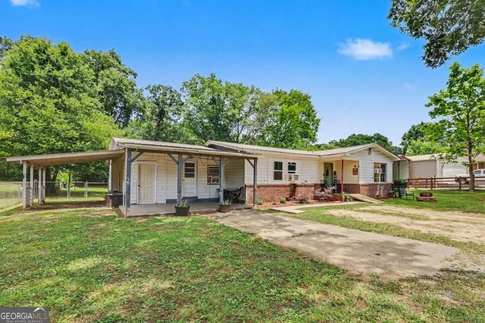 381 River Bend RD SW Plainville, GA 30733