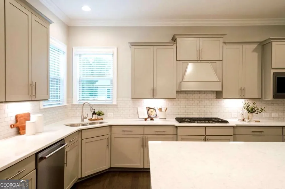 5475 Summit Oak DR Milton, GA 30004