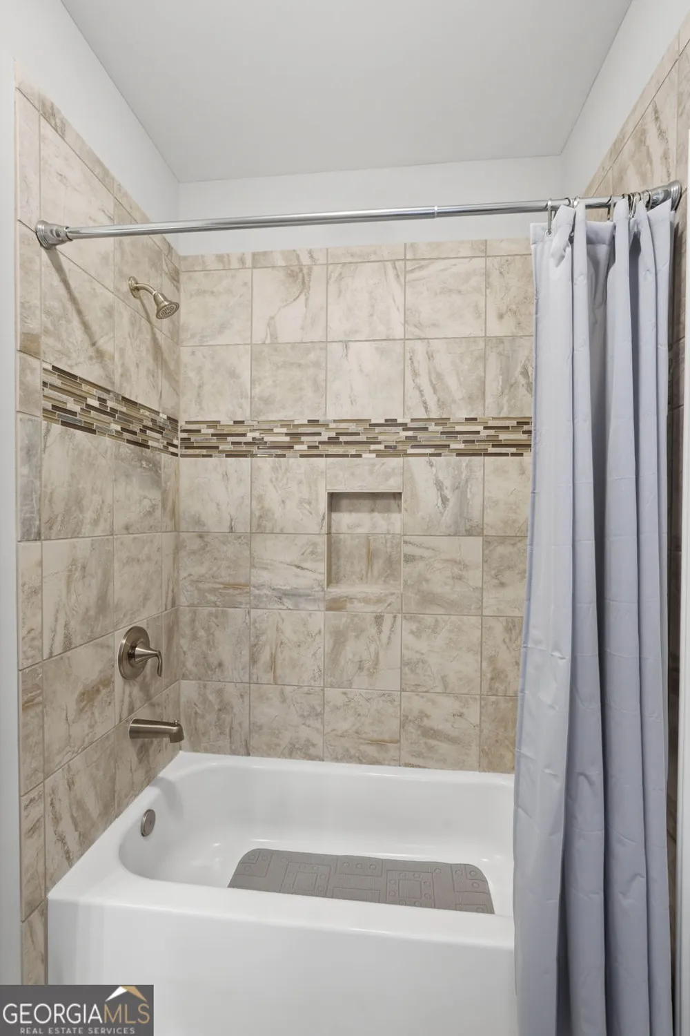 5475 Summit Oak DR Milton, GA 30004