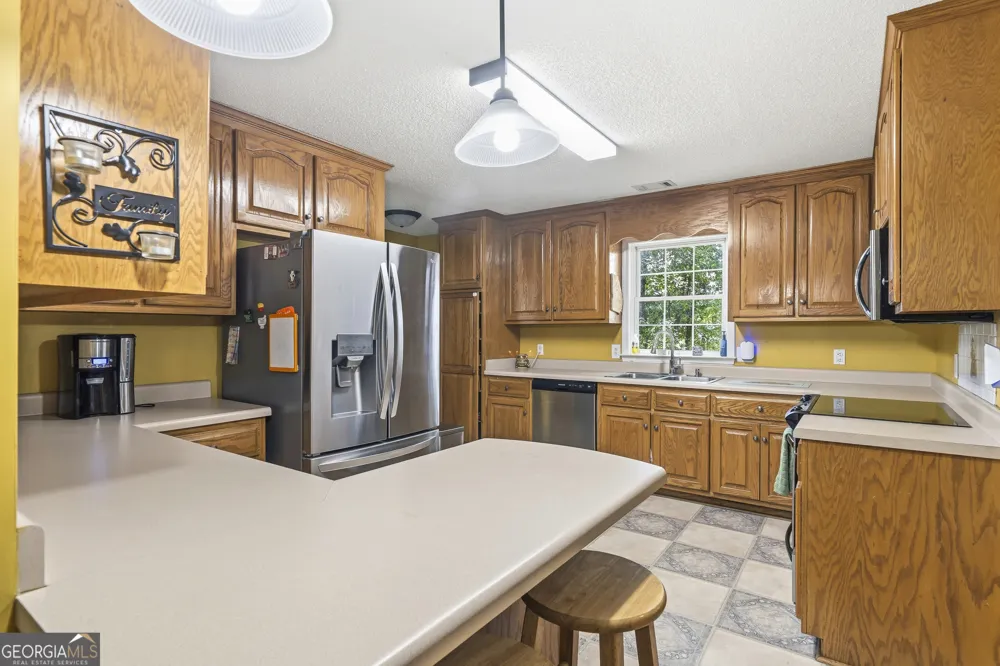 140 Bethlehem Church RD Gordon, GA 31031