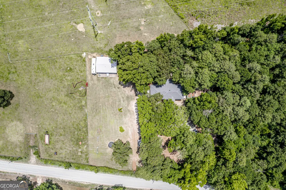140 Bethlehem Church RD Gordon, GA 31031