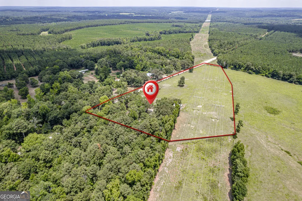 140 Bethlehem Church RD Gordon, GA 31031