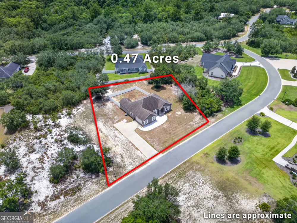 109 Plantation Pines DR Blackshear, GA 31516