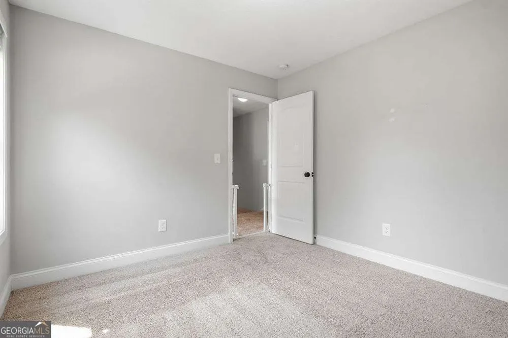 271 Oxmoor Close Winterville, GA 30683
