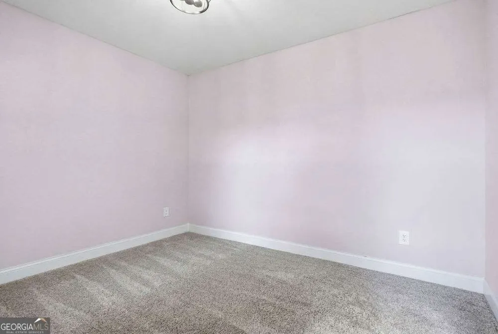 271 Oxmoor Close Winterville, GA 30683