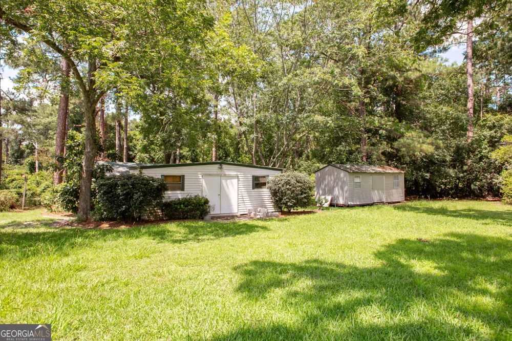 1604 Darling AVE Waycross, GA 31501