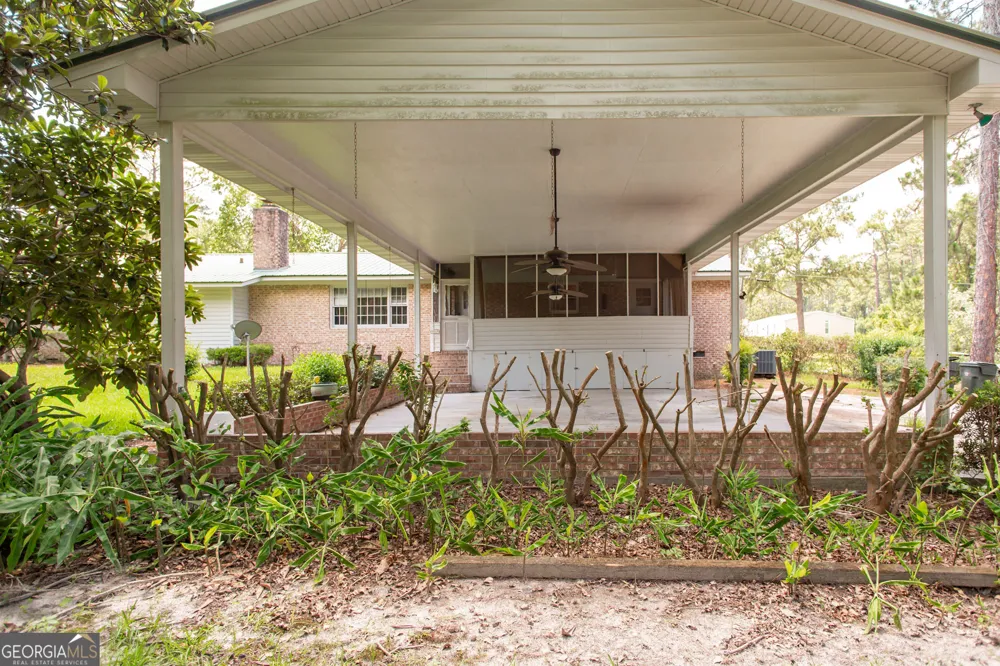 1604 Darling AVE Waycross, GA 31501