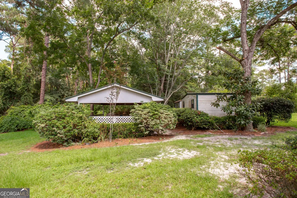 1604 Darling AVE Waycross, GA 31501