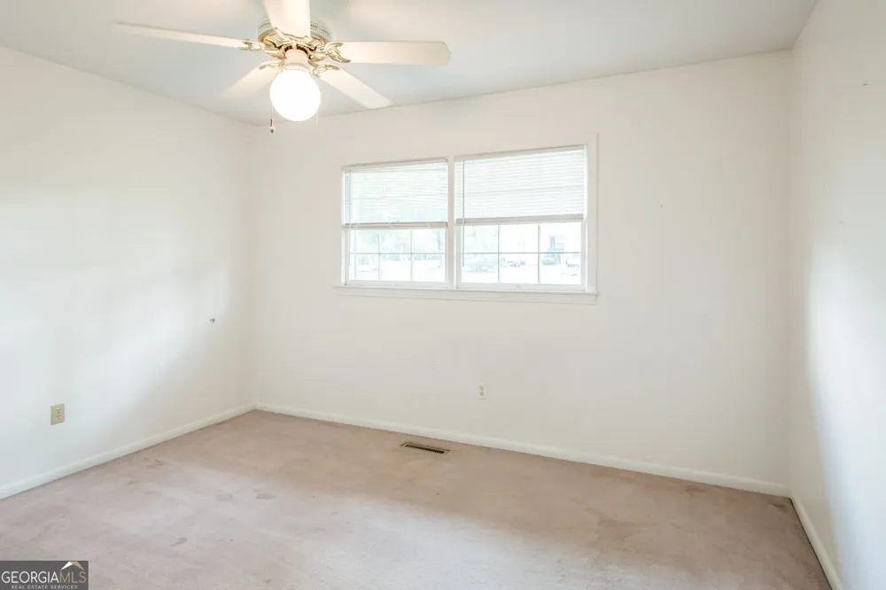 1604 Darling AVE Waycross, GA 31501