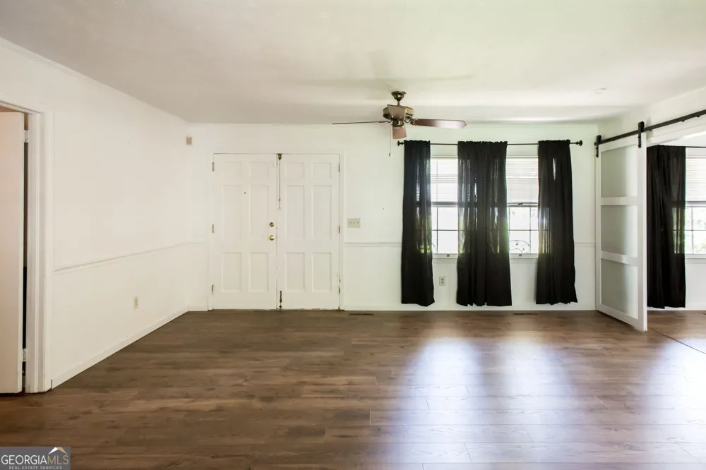 1604 Darling AVE Waycross, GA 31501