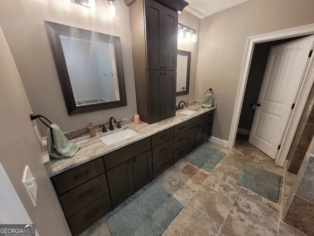 31 Cardinal RD SE White, GA 30184