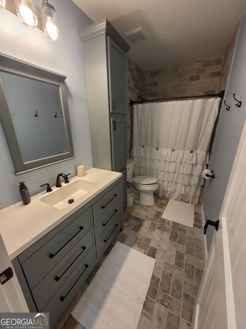 31 Cardinal RD SE White, GA 30184