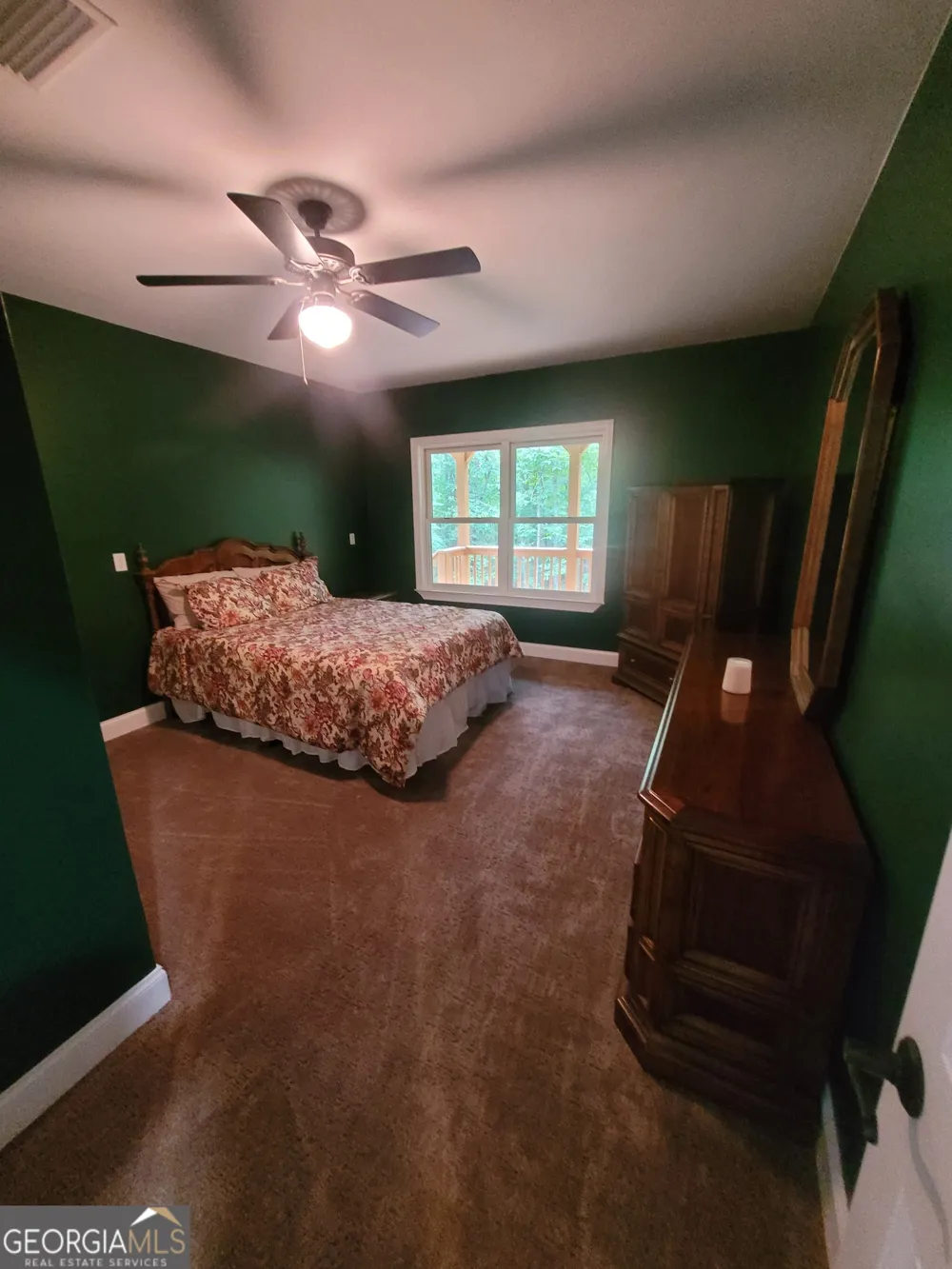 31 Cardinal RD SE White, GA 30184