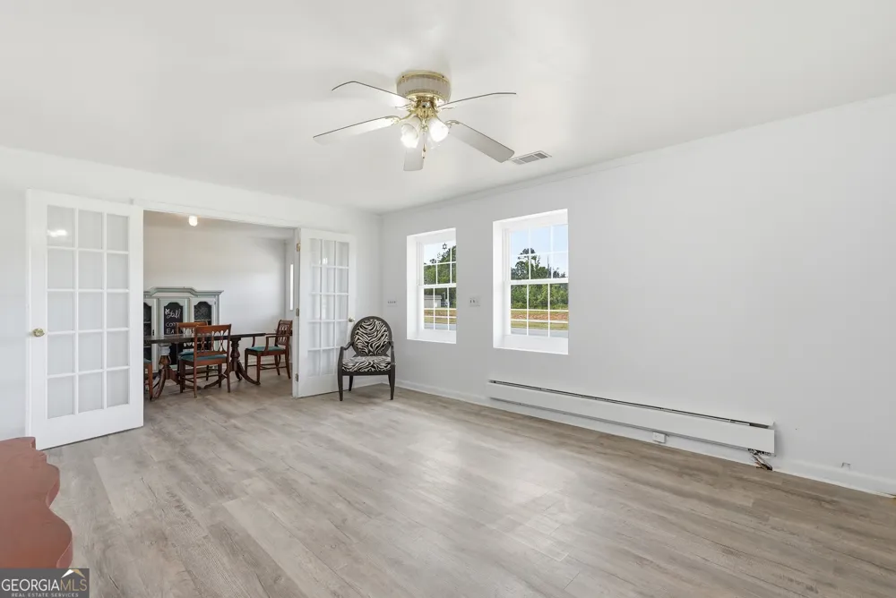 1115 S U S 1 Swainsboro, GA 30401