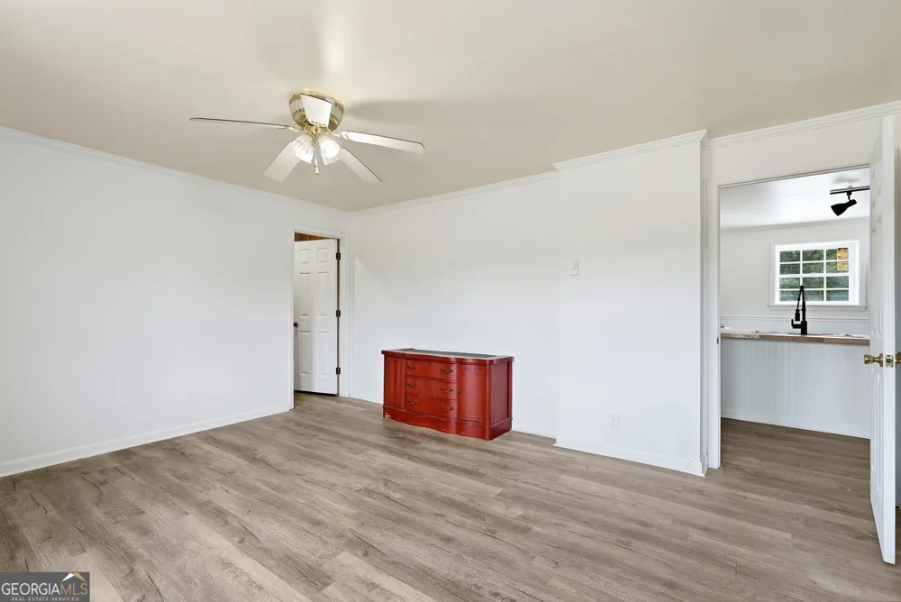 1115 S U S 1 Swainsboro, GA 30401