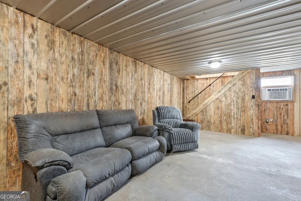 1115 S U S 1 Swainsboro, GA 30401