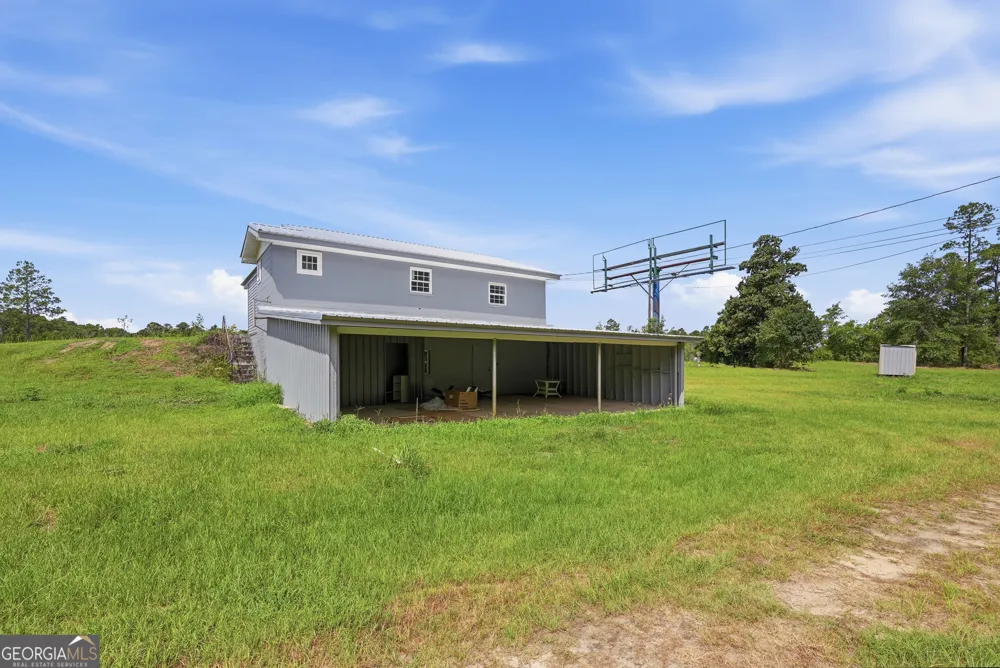 1115 S U S 1 Swainsboro, GA 30401
