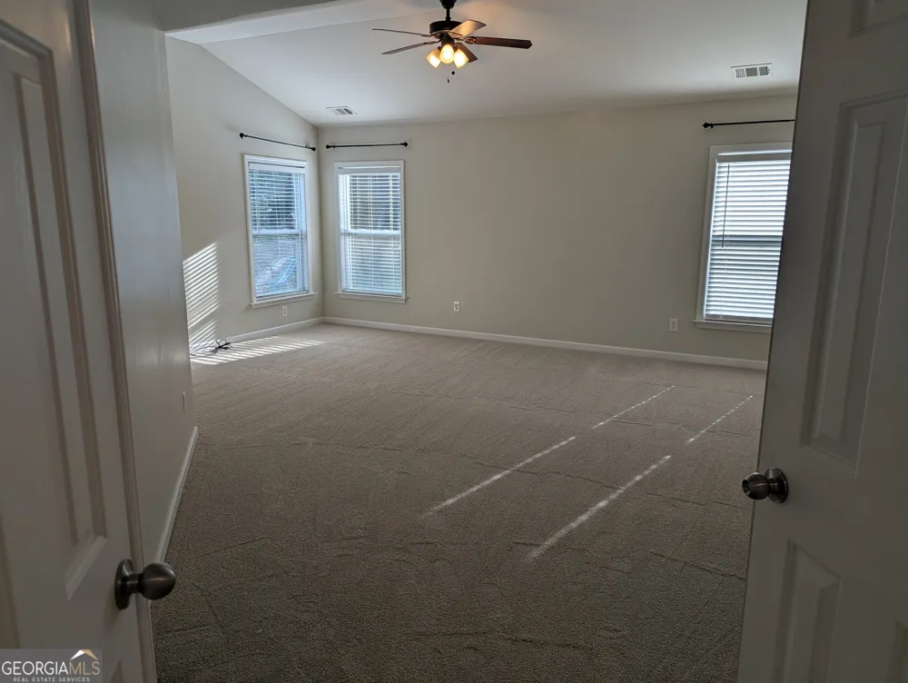 212 Autumn TRL Acworth, GA 30102