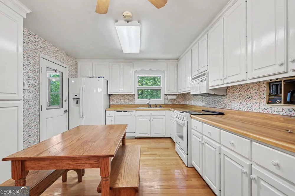 1252 Worley Creek RD Lakemont, GA 30552
