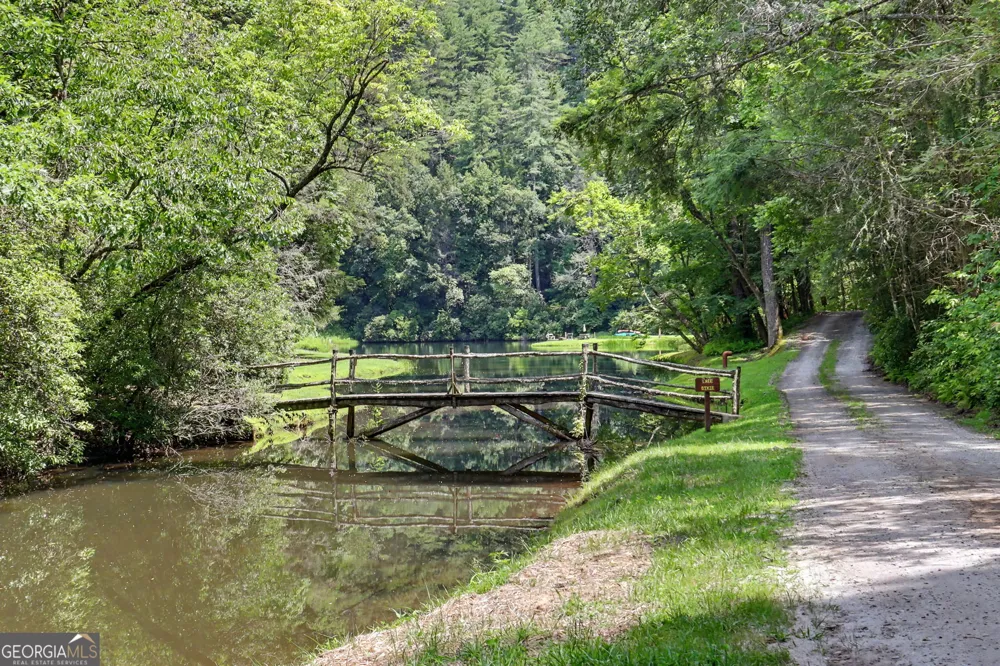 1252 Worley Creek RD Lakemont, GA 30552