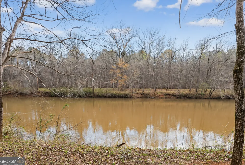 6243 Highway 83 N Forsyth, GA 31029