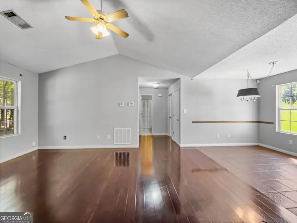 178 Sims RD Hogansville, GA 30230