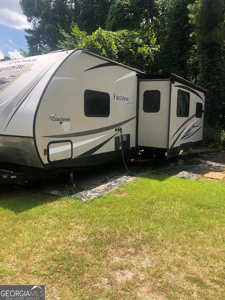 370B Log Cabin RD NE Milledgeville, GA 31061