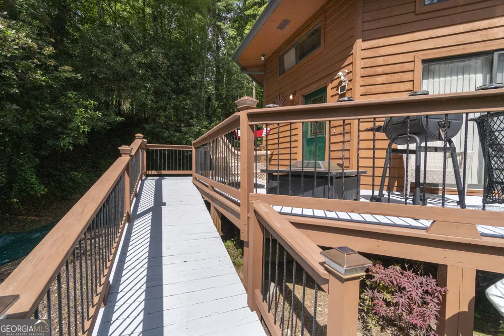 7869 Highway 75 Alt Helen, GA 30545