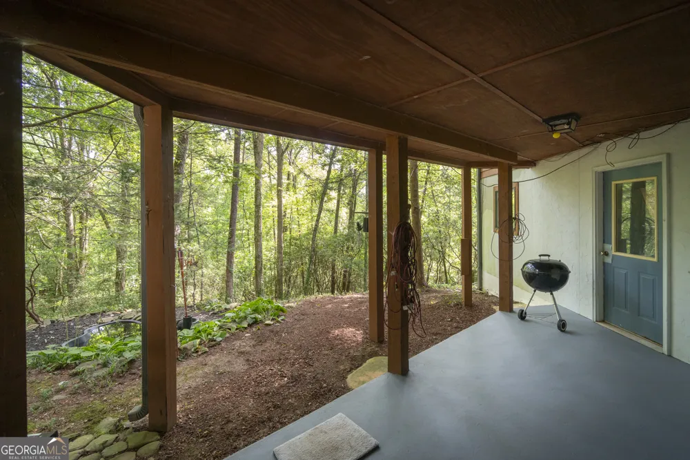 7869 Highway 75 Alt Helen, GA 30545