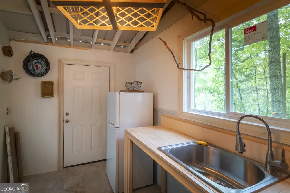 7869 Highway 75 Alt Helen, GA 30545