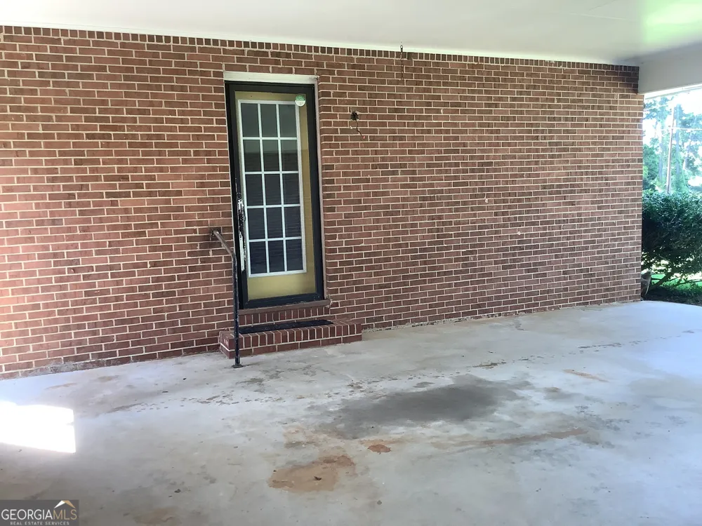 354 Smoak Bridge Cir Warwick, GA 31796