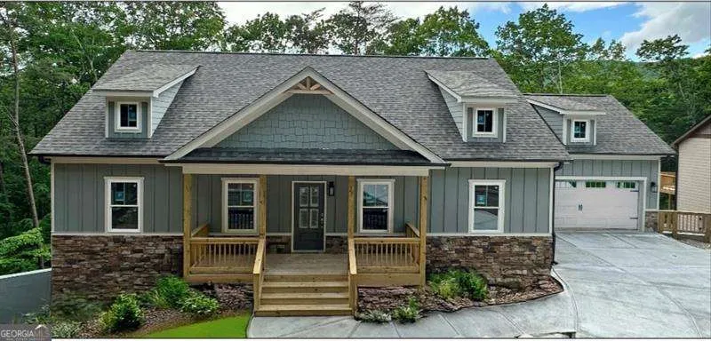138 Lakewood DR Waleska, GA 30183
