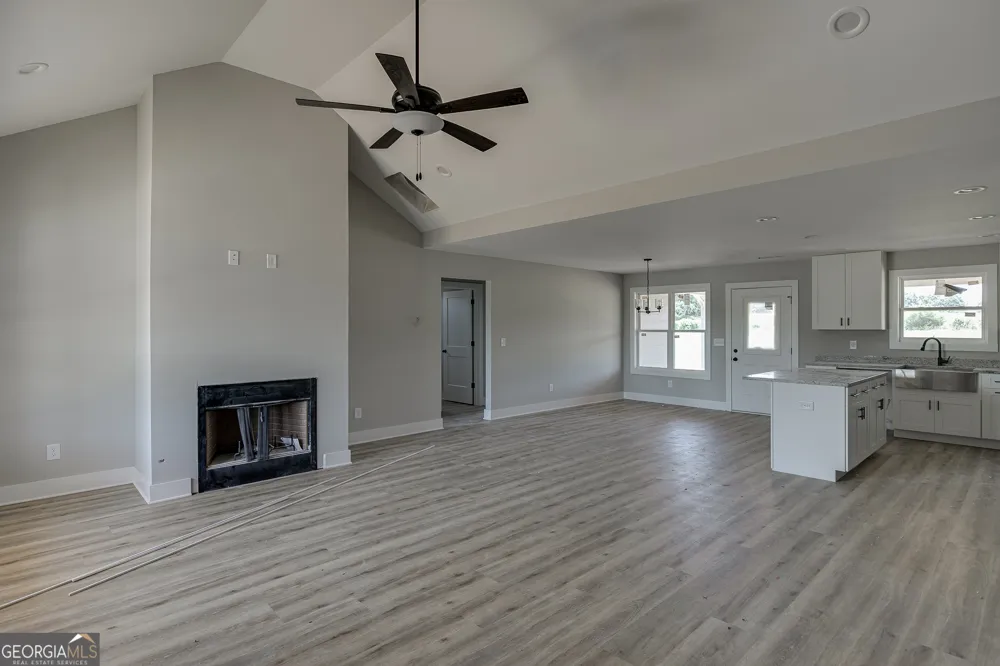 102 Creek Stone DR Hartwell, GA 30643