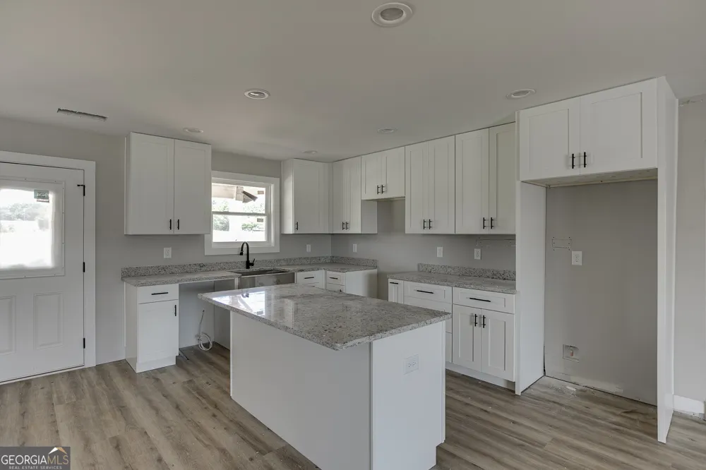102 Creek Stone DR Hartwell, GA 30643