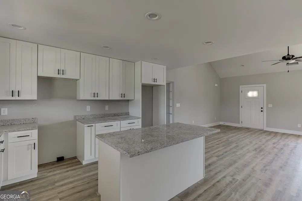 102 Creek Stone DR Hartwell, GA 30643