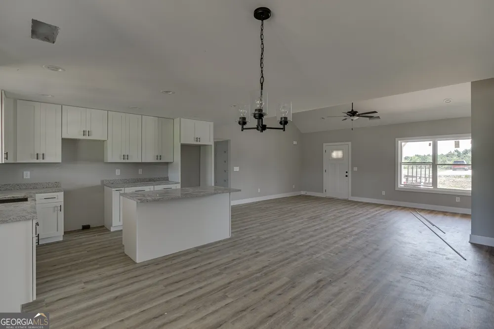 102 Creek Stone DR Hartwell, GA 30643