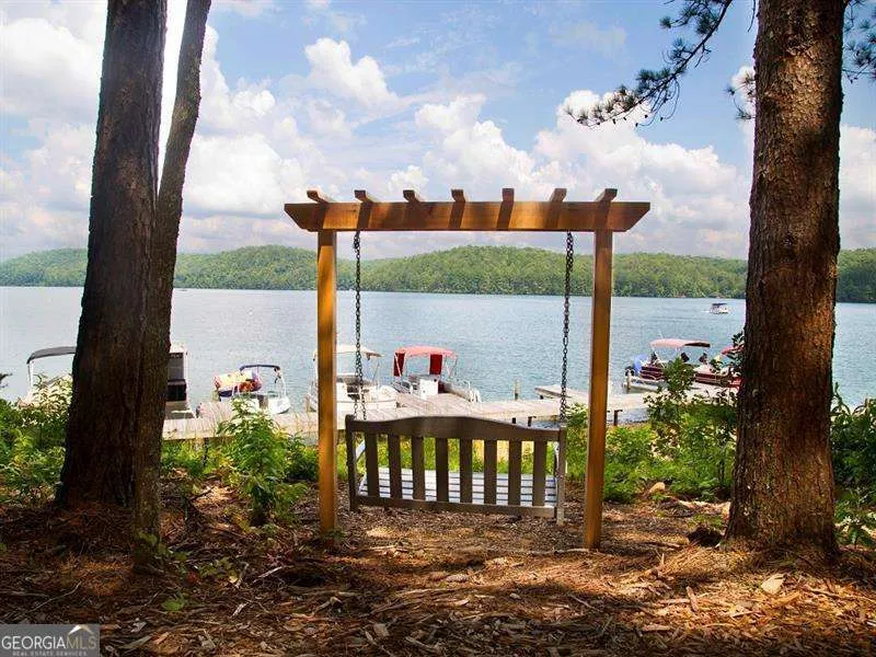 129 Mores Elm LOOP Waleska, GA 30183
