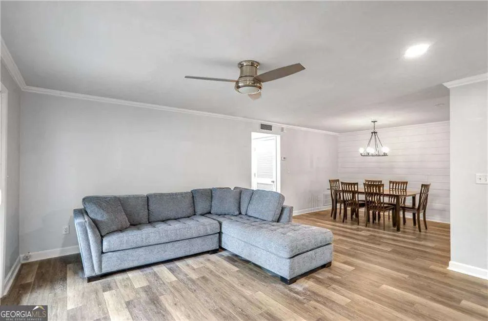 1506 Cumberland CT SE Smyrna, GA 30080