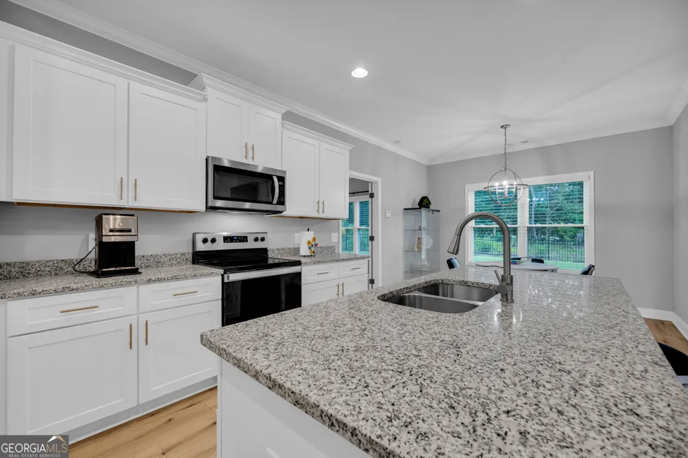 858 Scott Mill RD Hartwell, GA 30643
