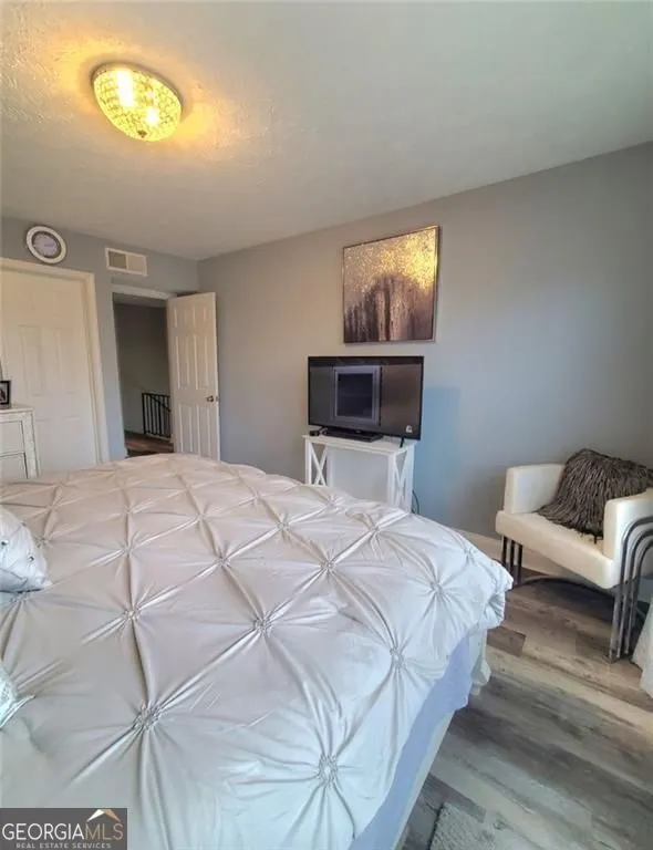 6980 Roswell RD Sandy Springs, GA 30328