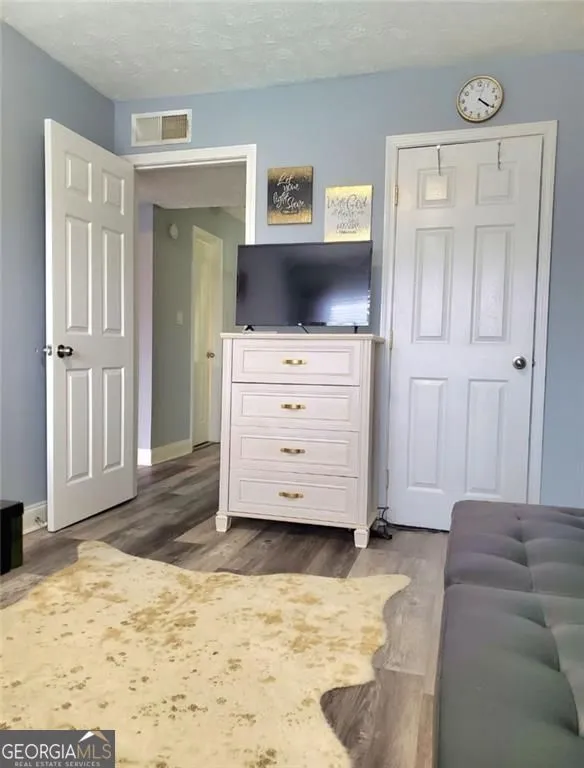 6980 Roswell RD Sandy Springs, GA 30328