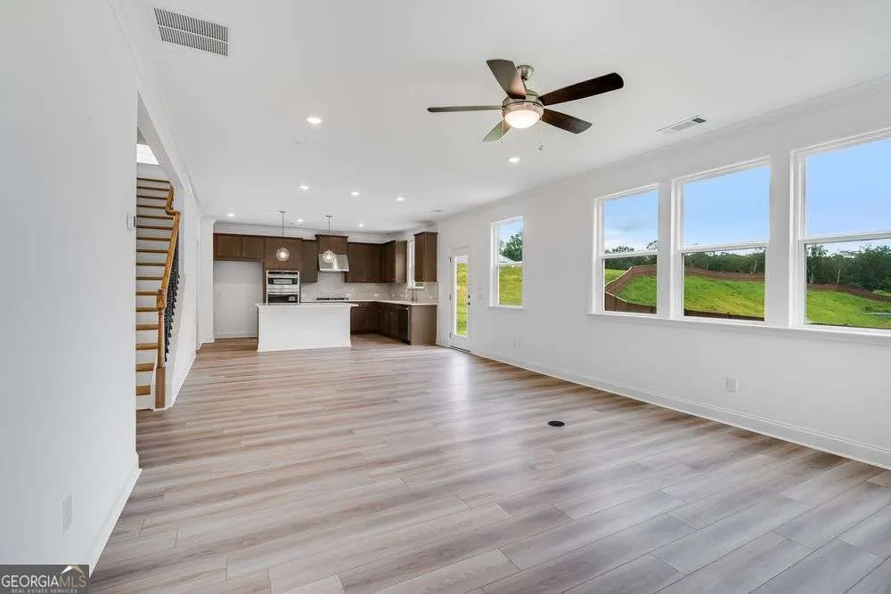 8845 Chesford GRV Ball Ground, GA 30107