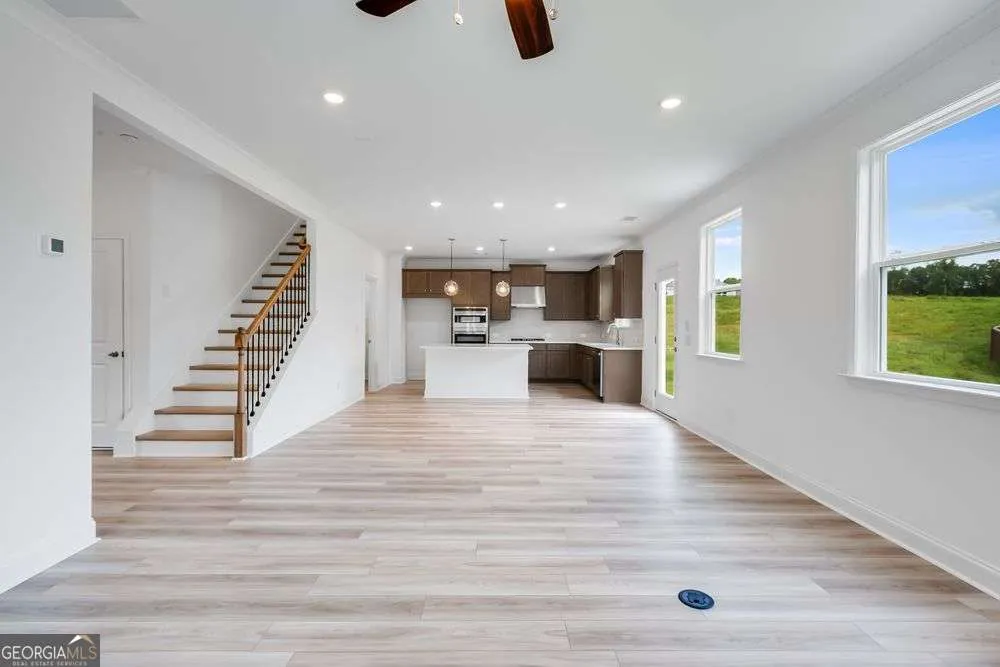 8845 Chesford GRV Ball Ground, GA 30107