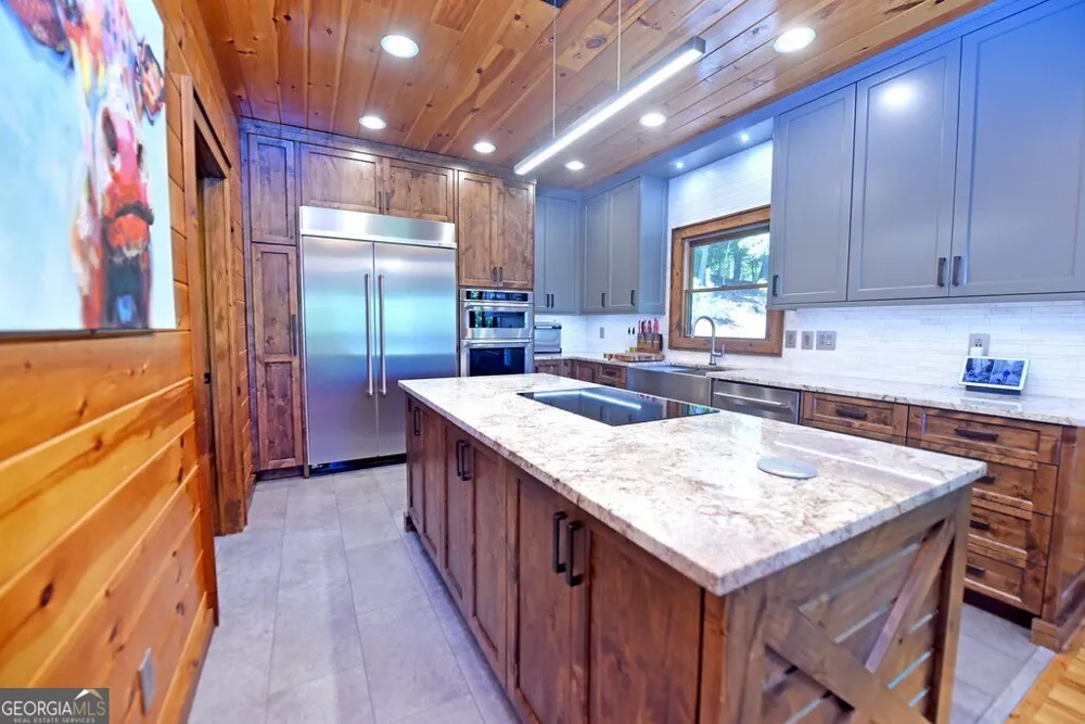 71 High Country LN Morganton, GA 30560