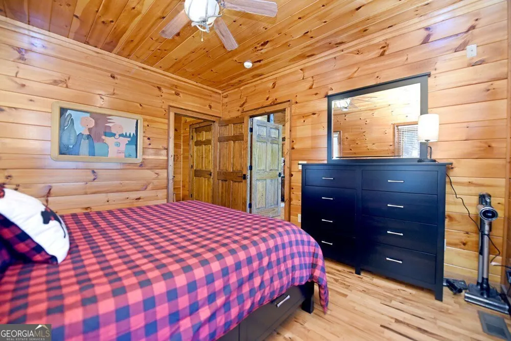 71 High Country LN Morganton, GA 30560